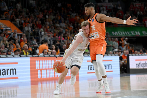 有着惊人的 有着惊人的