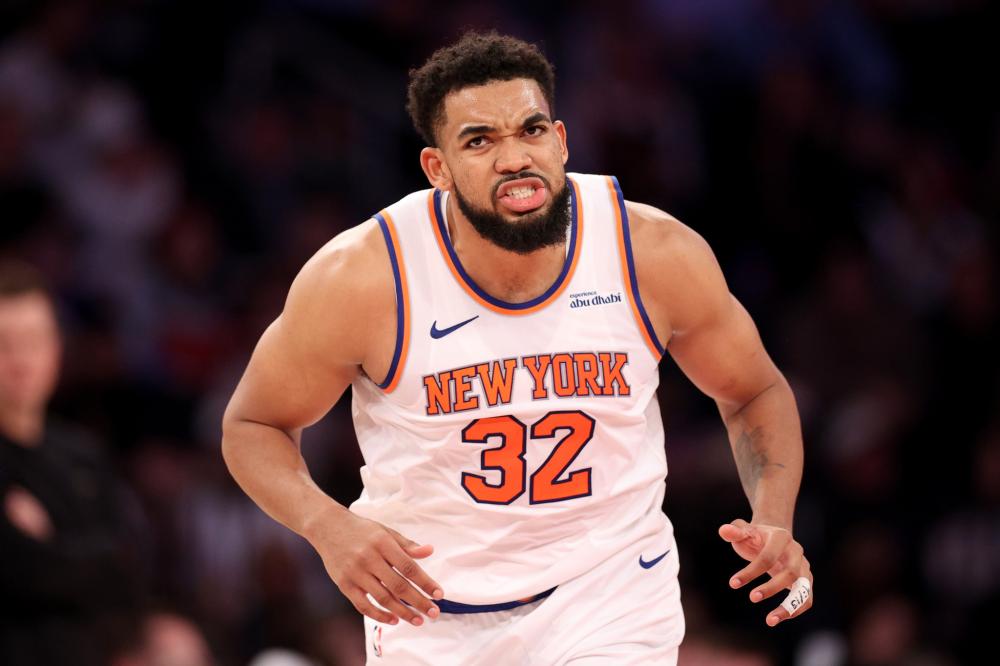 哈登强势助 哈登强势助