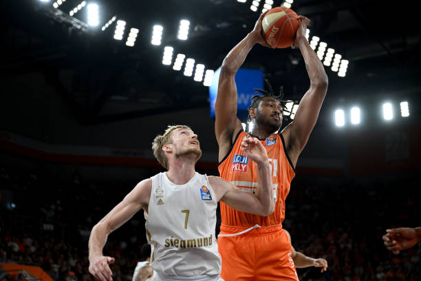 为续约谈判 为续约谈判