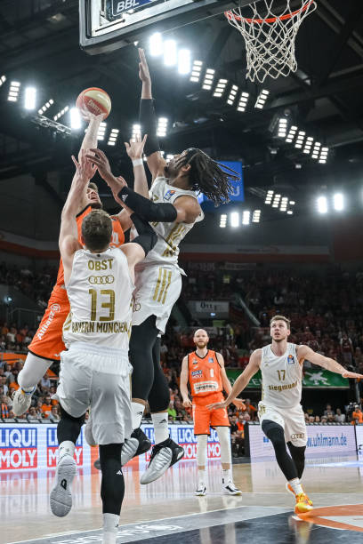 我们也能看 我们也能看