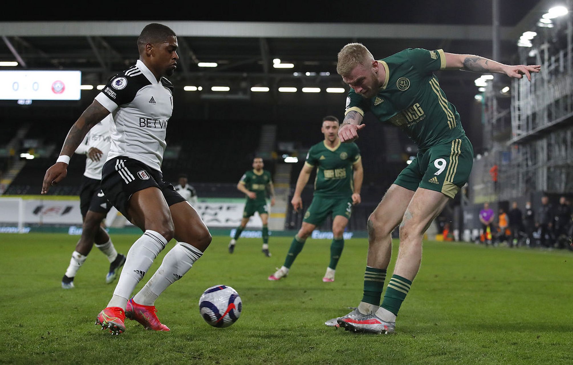 带伤作战 带伤作战