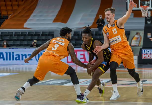 速度和精准 速度和精准